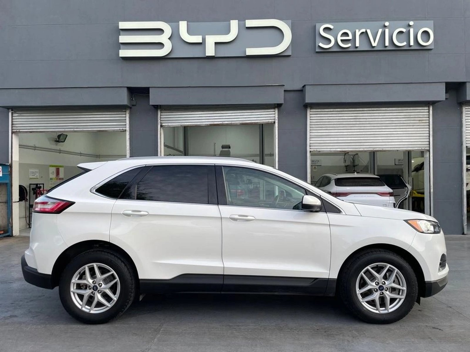 Ford EDGE 2.0 SEL ECOBOOST FWD AT 5P 2024 - Foto 5 de 20