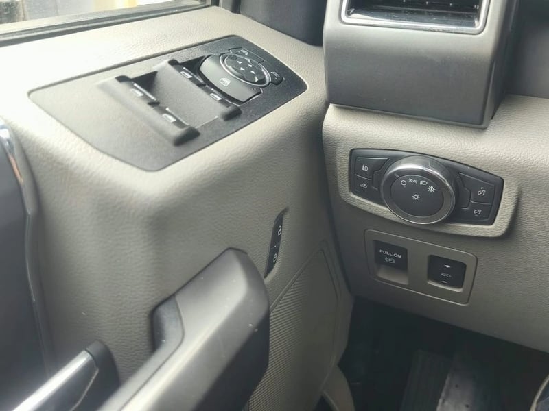 Ford F-150 XLT 4X4 5.0 2021 - Imagen 12 de 20