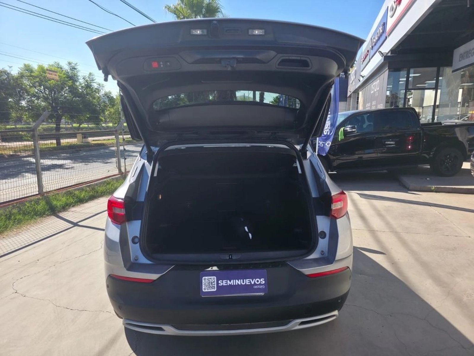 OPEL GRANDLAND X 2020 - Imagen 8 de 19