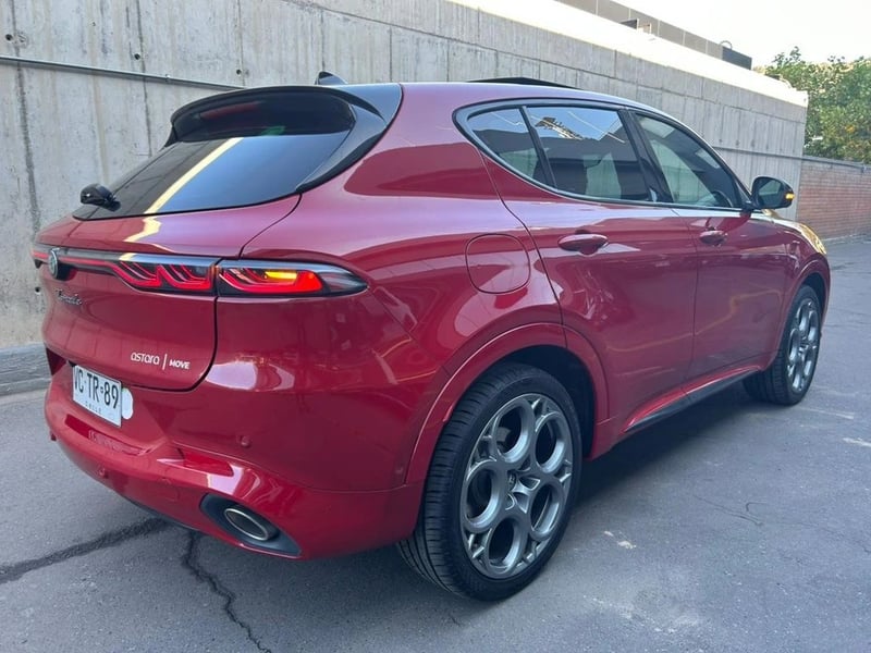 Alfa Romeo TONALE 1.3 TRIBUTO PHEV HYBRID 4X4 AT 5P 2025 - Imagen 7 de 16
