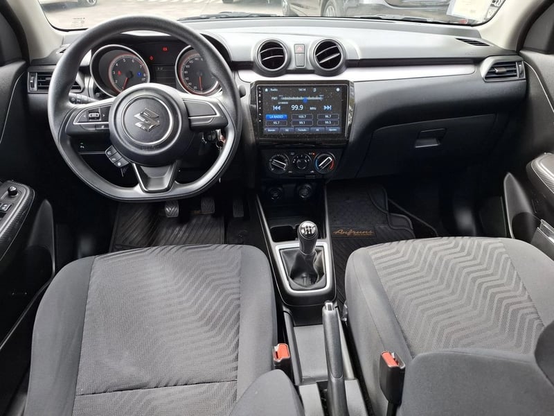 Suzuki SWIFT GL 1.2 2025 - Imagen 13 de 20