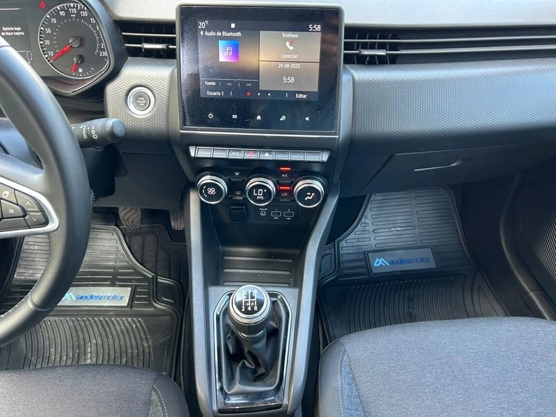 Renault CLIO 1.0T ZEN 4X2 MT 5P 2023 - Imagen 10 de 16