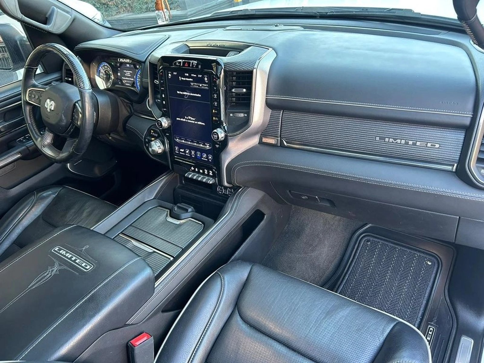 RAM 1500 5.7 LIMITED 4X4 AT 4P 2021 - Imagen 8 de 17
