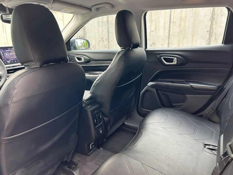 Jeep COMPASS 1.3 SPORT 4X2 AT 5P 2023 - Imagen 13 de 17