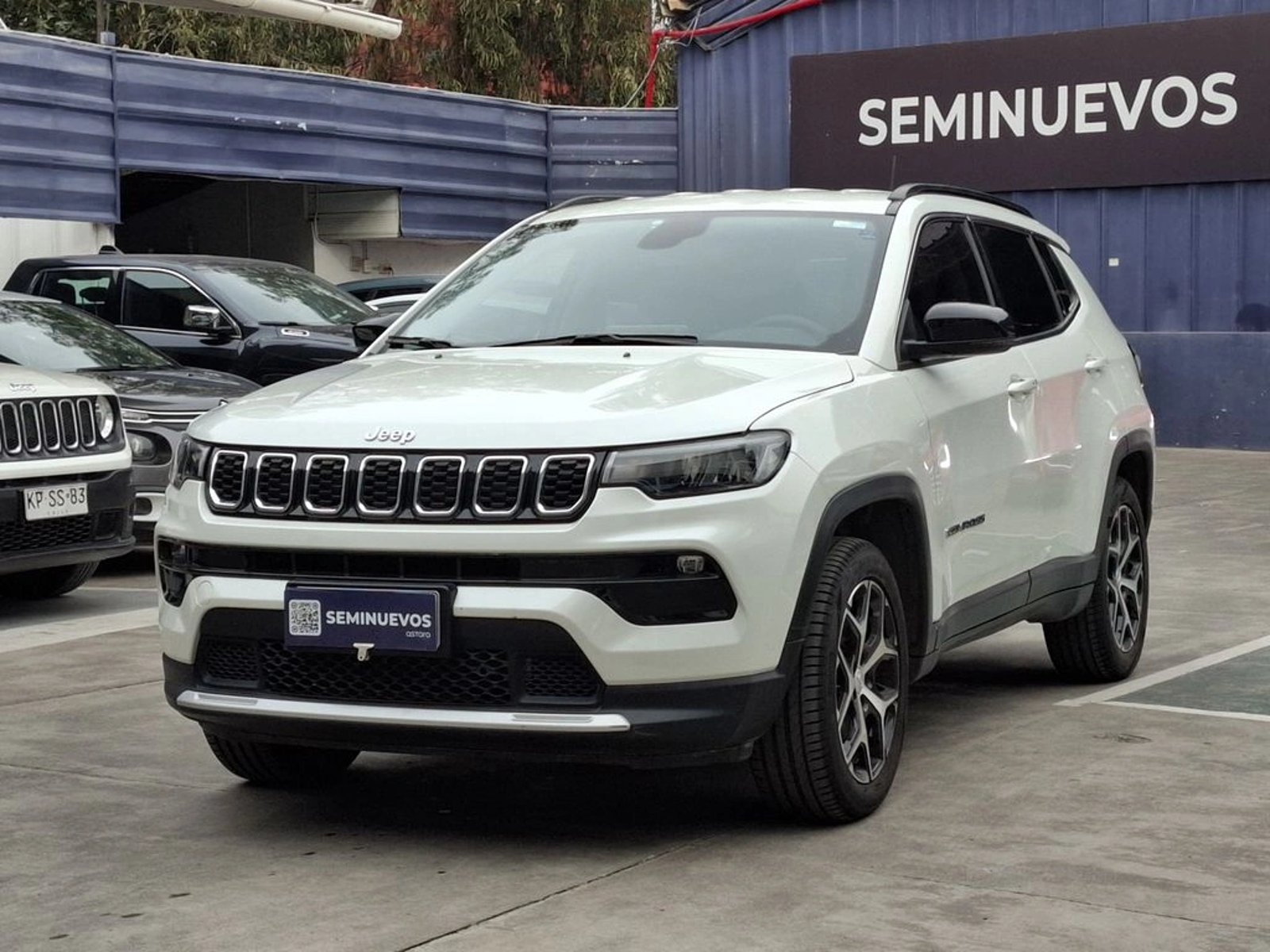 Jeep COMPASS 1.3 LONGITUDE 4X2 AT 5P 2024 - Foto 2 de 20