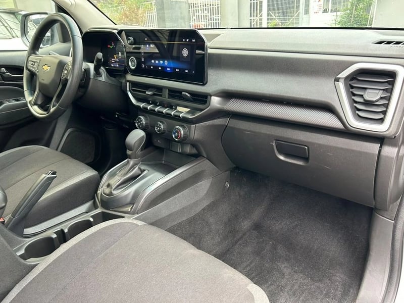 Chevrolet COLORADO DCAB 4P 4X4 2.8 TURBO DIESEL AUT 8 VEL 2026 - Imagen 9 de 15