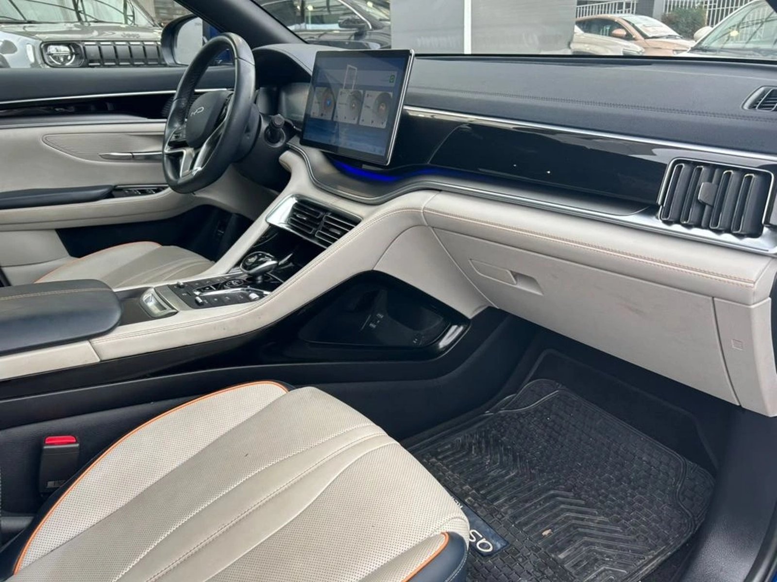BYD SONG PLUS 1.5 GS AT 4X2 HIBRIDO 2024 - Imagen 8 de 17