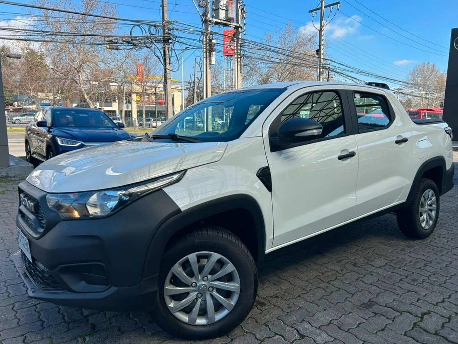 RAM 700 SLT 1.3 MT 2026 - Foto 2 de 17
