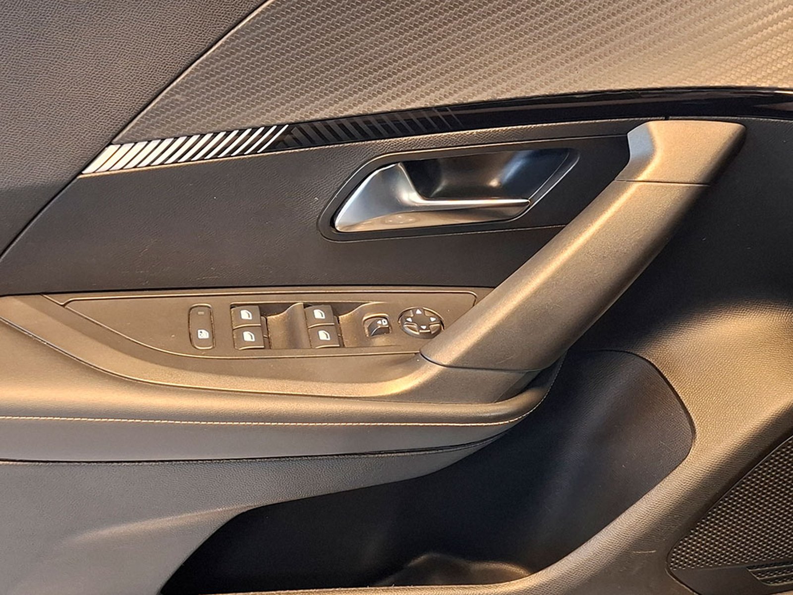 PEUGEOT 3008 2024 - Imagen 20 de 20