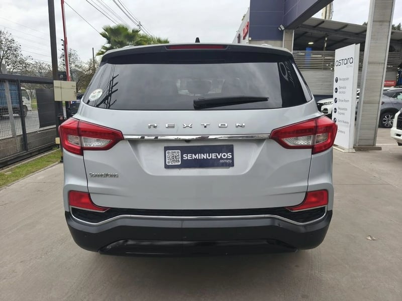 SsangYong REXTON NEW REXTON 2.2 MT DIESEL 2020 - Imagen 6 de 16