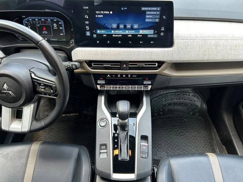 Mitsubishi OUTLANDER SPORT GLS 1.5 AUT 2025 - Imagen 12 de 16