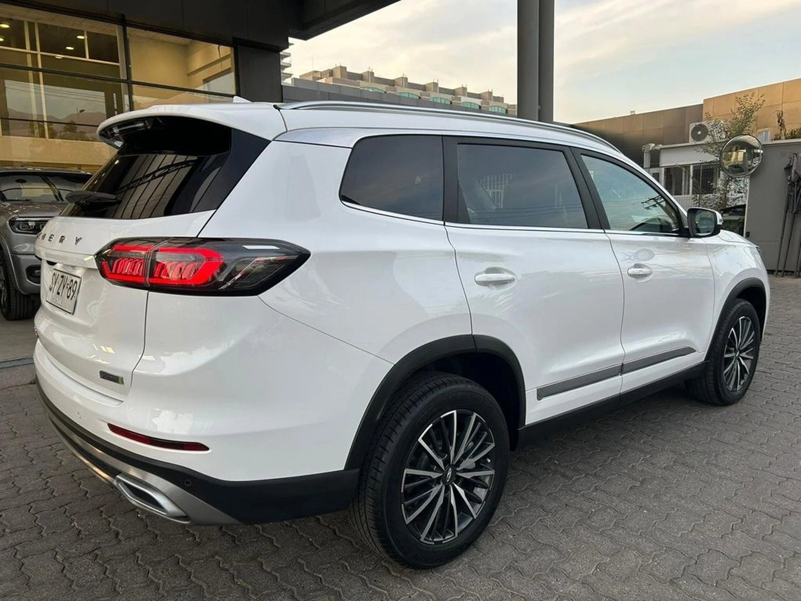 Chery TIGGO 8 PRO 1.5T PHEV HYBRID 4X2 AT 5P 2024 - Foto 5 de 16