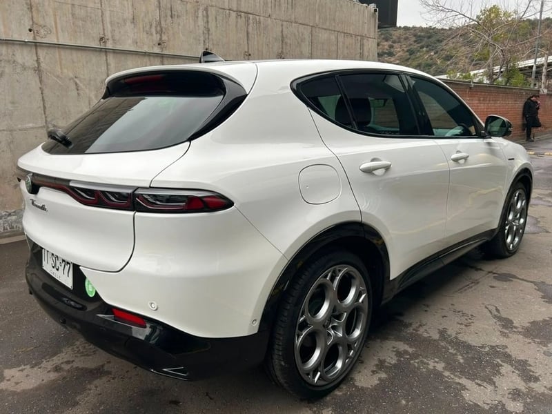 Alfa Romeo TONALE 1.5 VELOCE MHEV 4X2 AT 5P 2025 - Imagen 7 de 16
