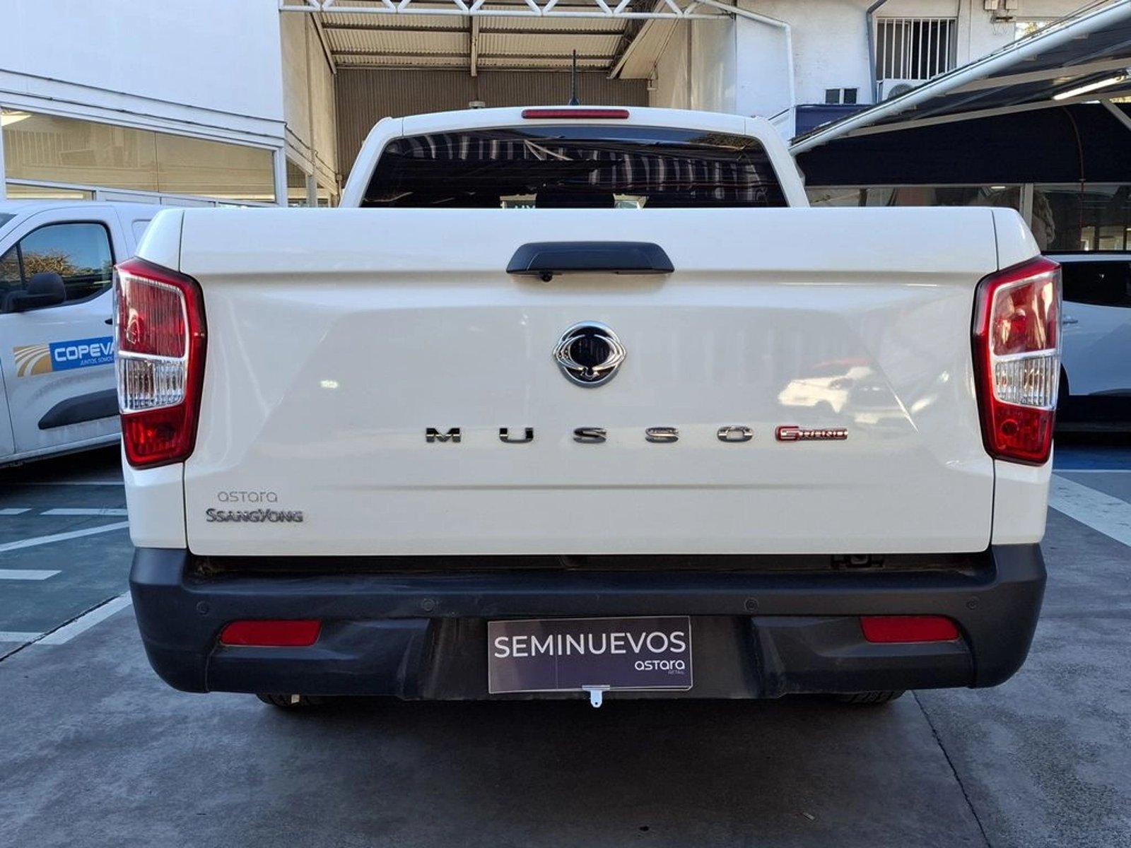 SSANGYONG MUSSO 2.2 TD GRAND LX DIESEL 2WD MT6 4P 2025 - Imagen 8 de 20