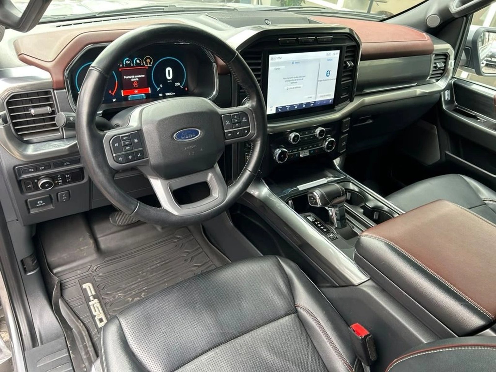 Ford F-150 LARIAT SPORT 4X4 5.0L 2024 - Imagen 11 de 15
