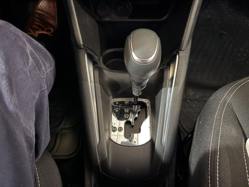 Peugeot 208 1.2 ALLURE PACK 4X2 110HP AT6 5P 2018 - Imagen 17 de 20