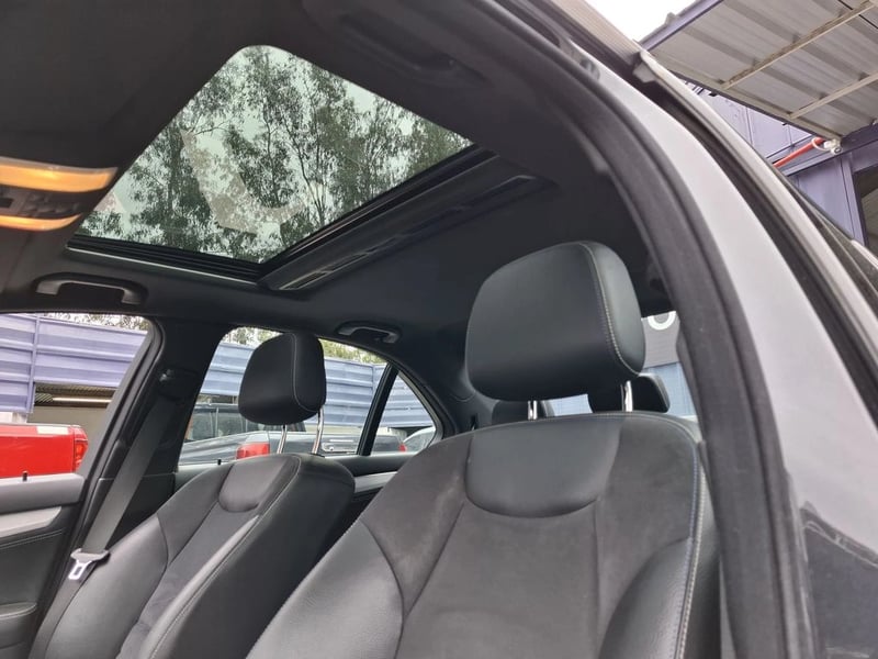 Mercedes-Benz C 250 1.8 4X2 AT 4P 2015 - Imagen 20 de 20