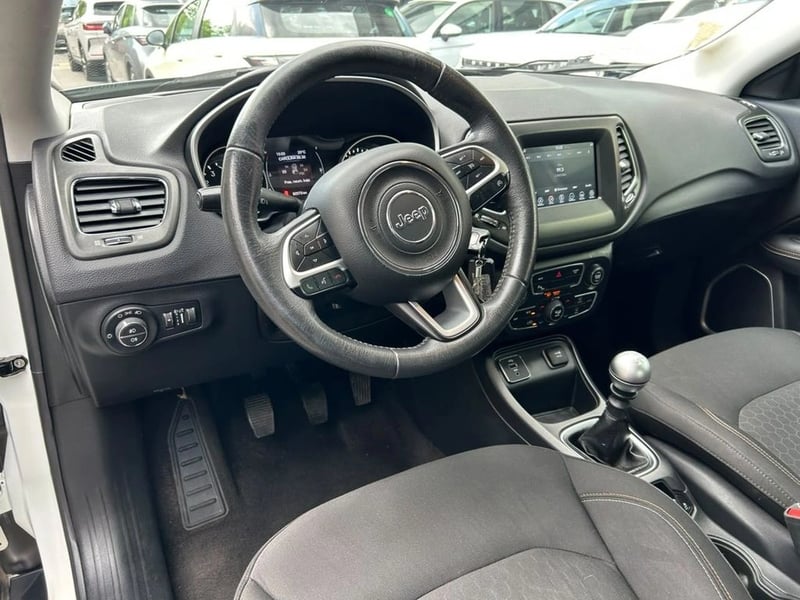 Jeep COMPASS SPORT 2.4 MT 2019 - Imagen 11 de 16