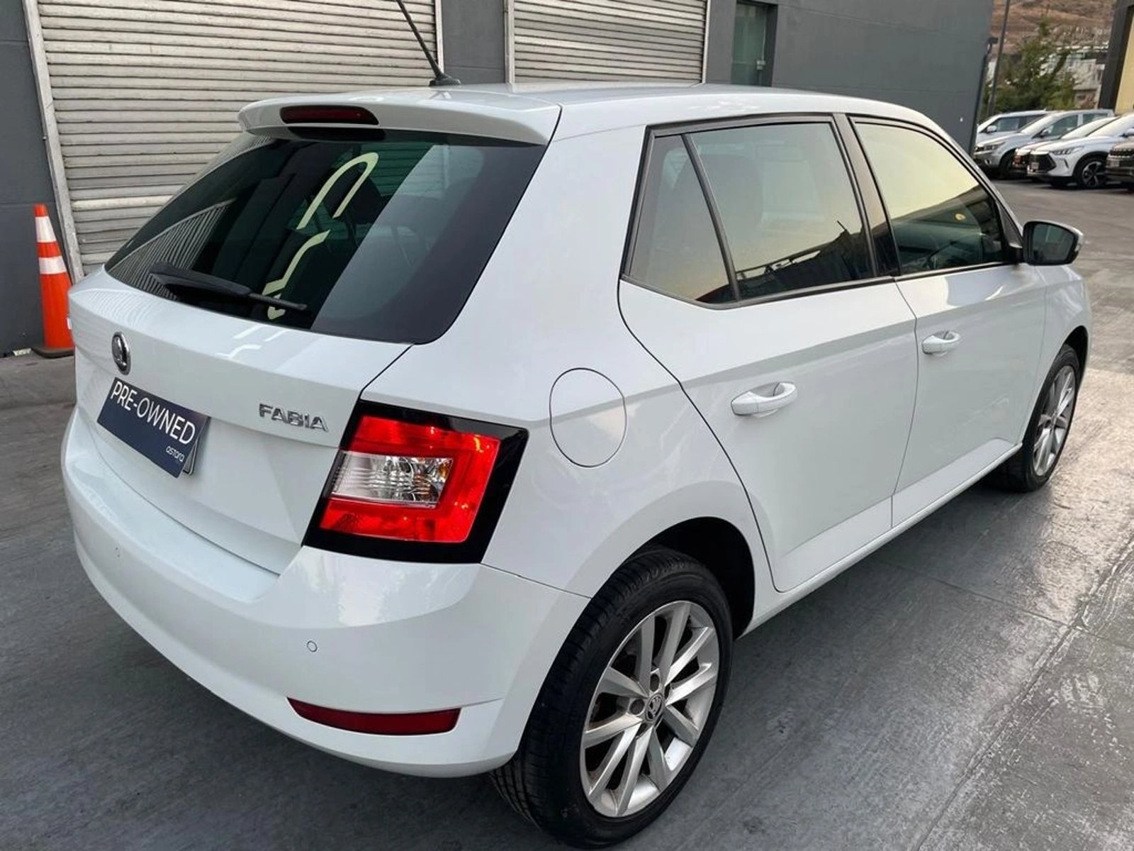 SKODA FABIA 2021 - Imagen 6 de 20