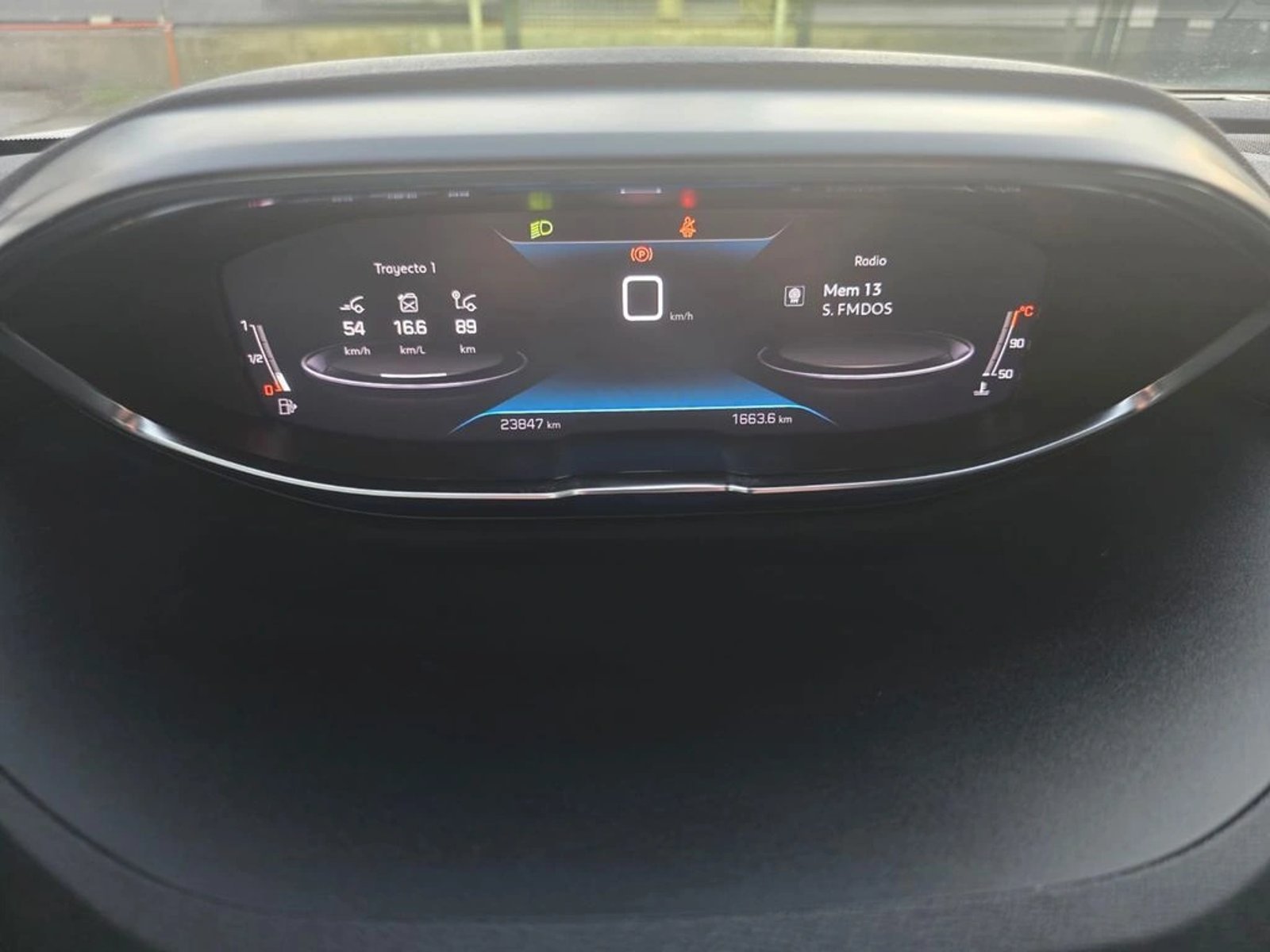 PEUGEOT 3008 2022 - Imagen 14 de 20