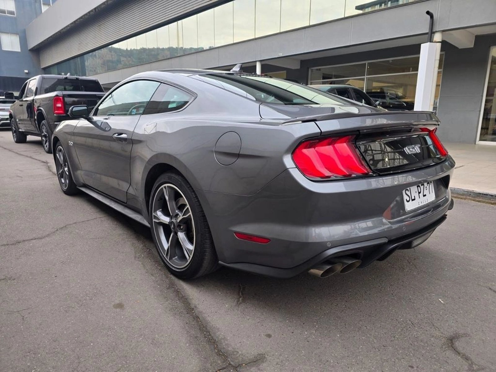 FORD MUSTANG 2023 - Imagen 5 de 16
