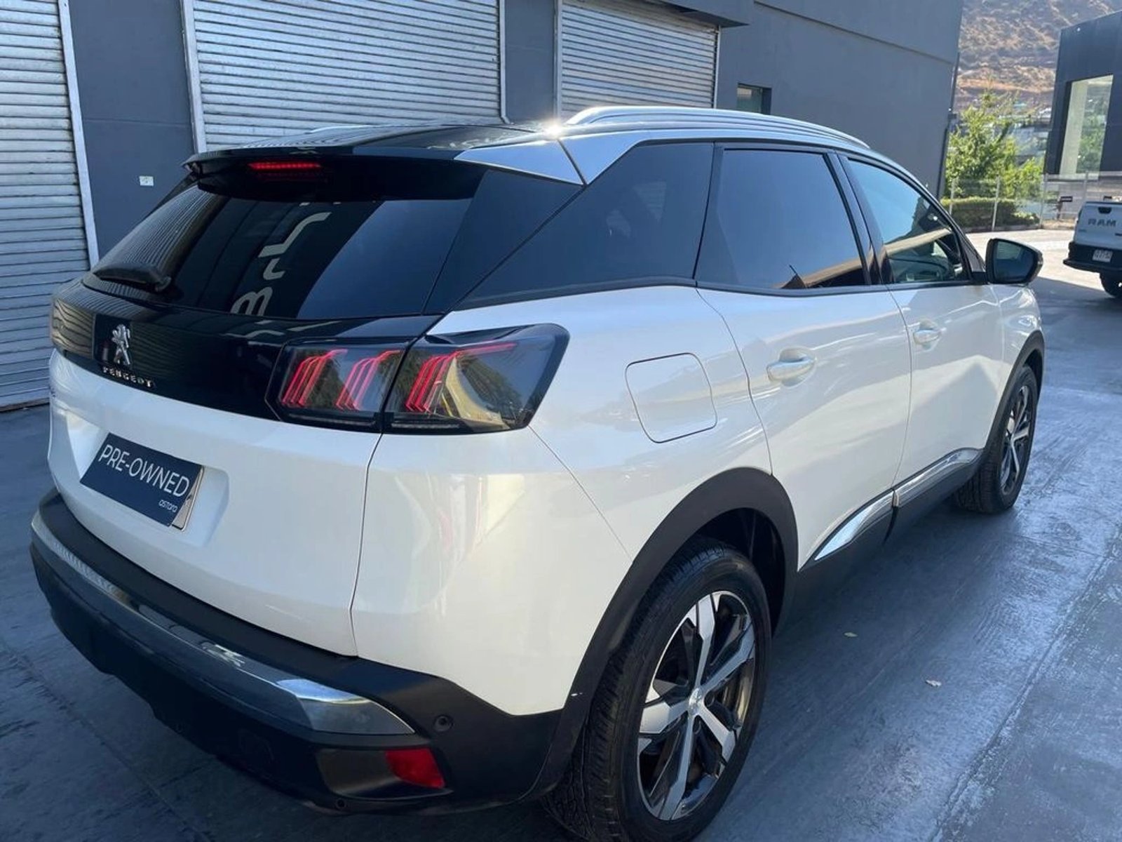 PEUGEOT 3008 2024 - Imagen 6 de 20