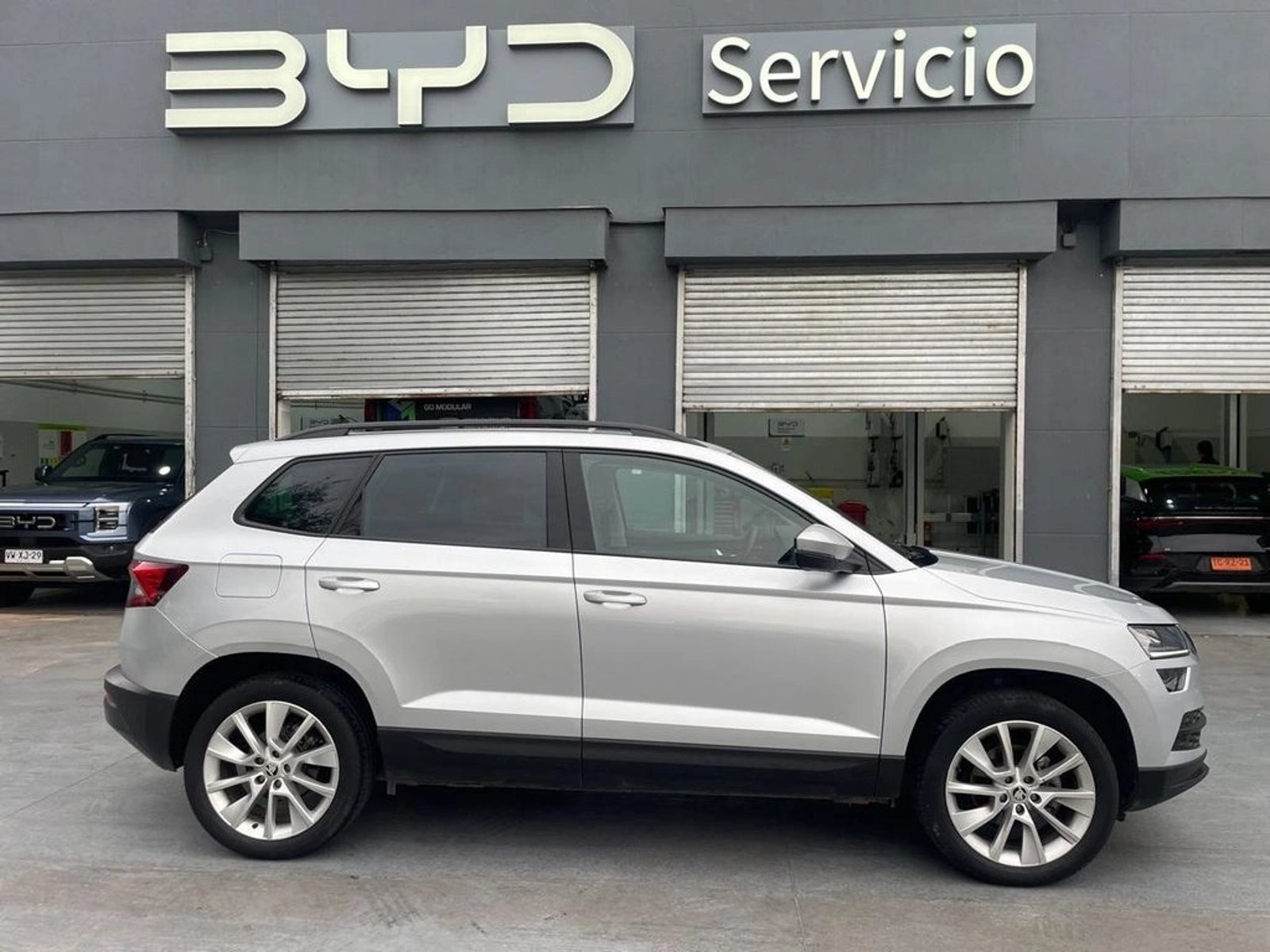 Skoda KAROQ 1.4 TSI AMBIENTE AT 2021 - Imagen 5 de 20