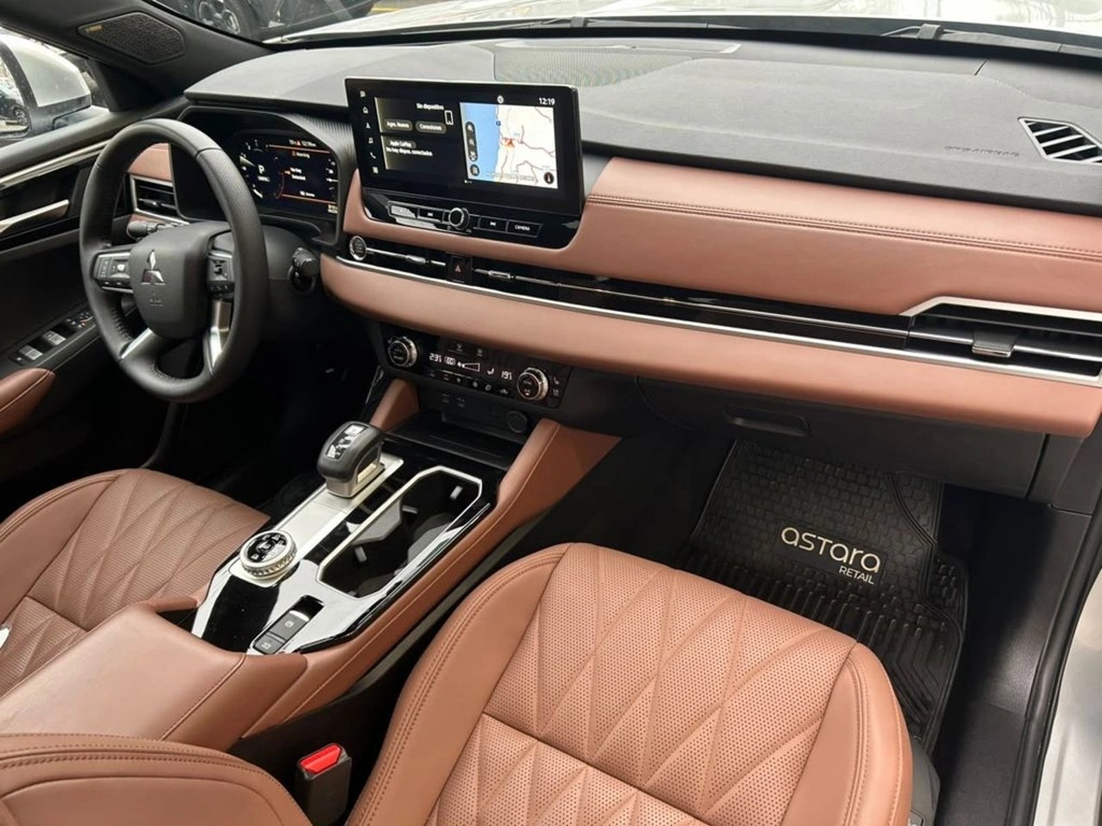 Mitsubishi OUTLANDER 2.5 GLS LIMITED 4X4 AT 2026 - Imagen 11 de 17