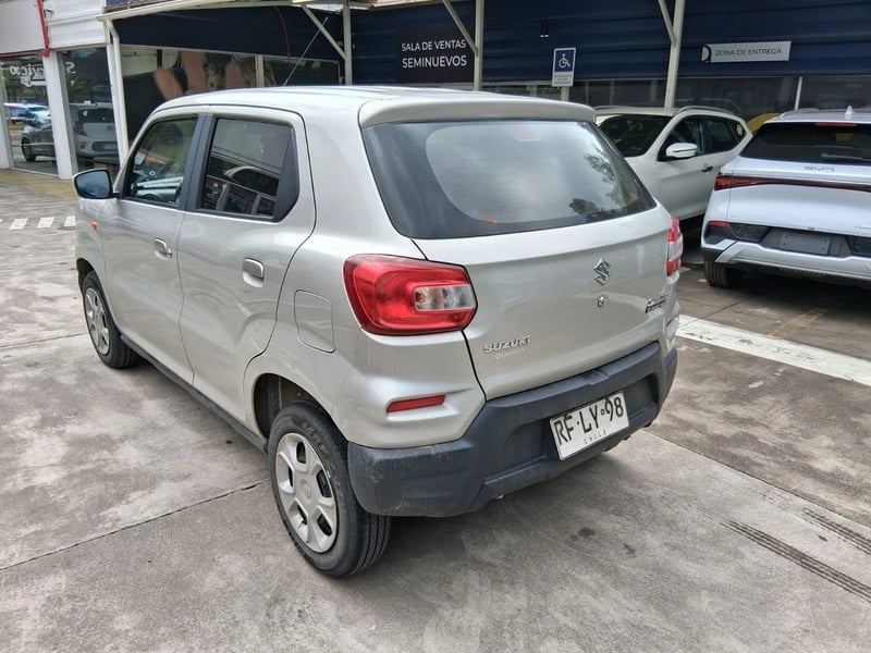 Suzuki S-PRESSO 1.0 GLX 4X2 MT 5P 2021 - Imagen 8 de 16