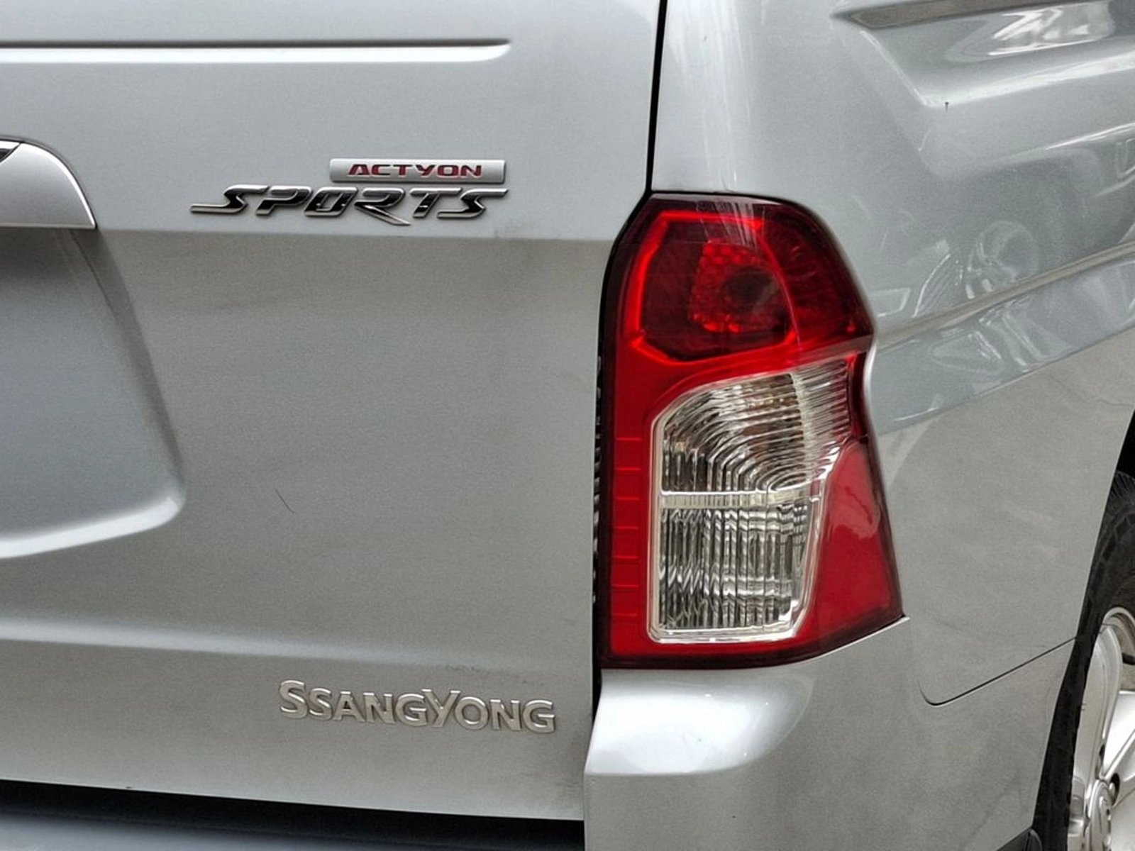 SSANGYONG ACTYON SPORTS MT 2.0 2017 - Imagen 9 de 20