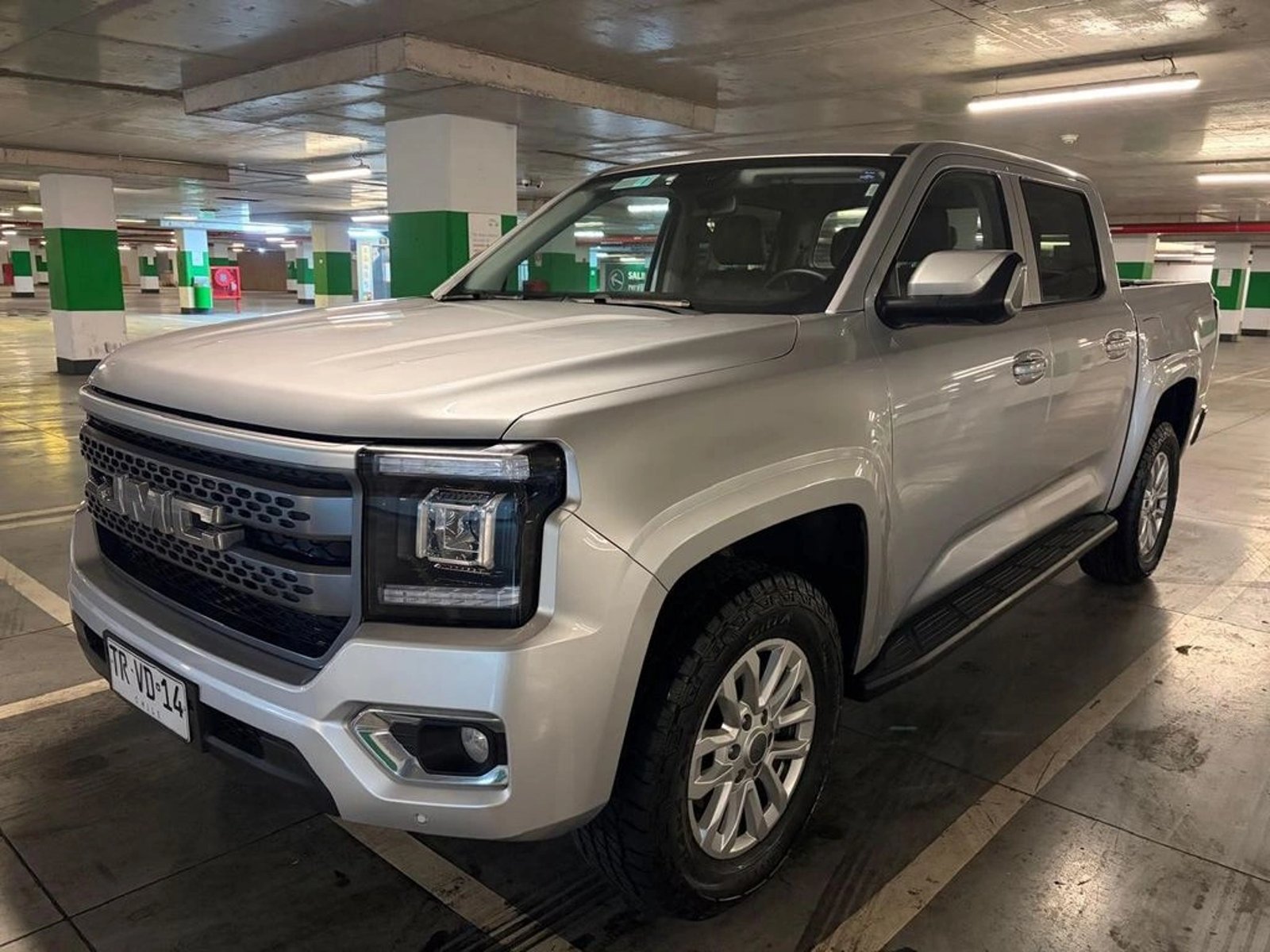 JMC Grand Avenue 2.3t Diesel 4x4 Dob… 2024