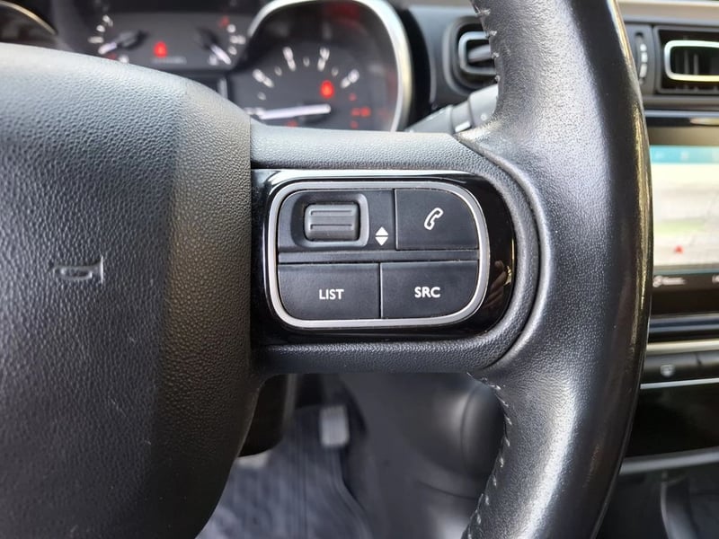 Citroën C3 1.5 LIVE BLUEHDI DIESEL 4X2 100 SS BVM HB MT 5P 2021 - Imagen 18 de 20
