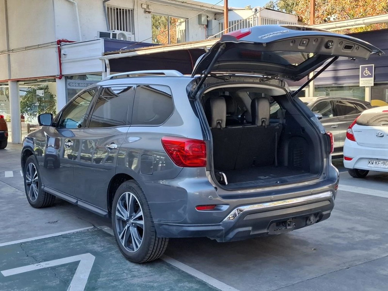 NISSAN PATHFINDER 2019 - Imagen 11 de 20