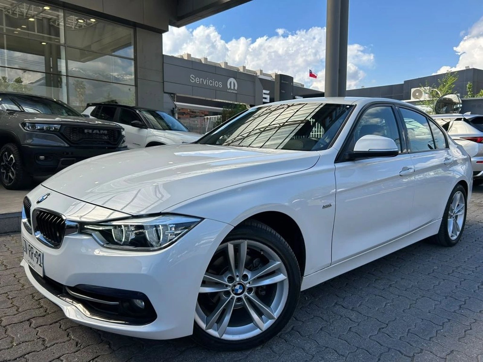BMW 318 I Lci 1.5 2017