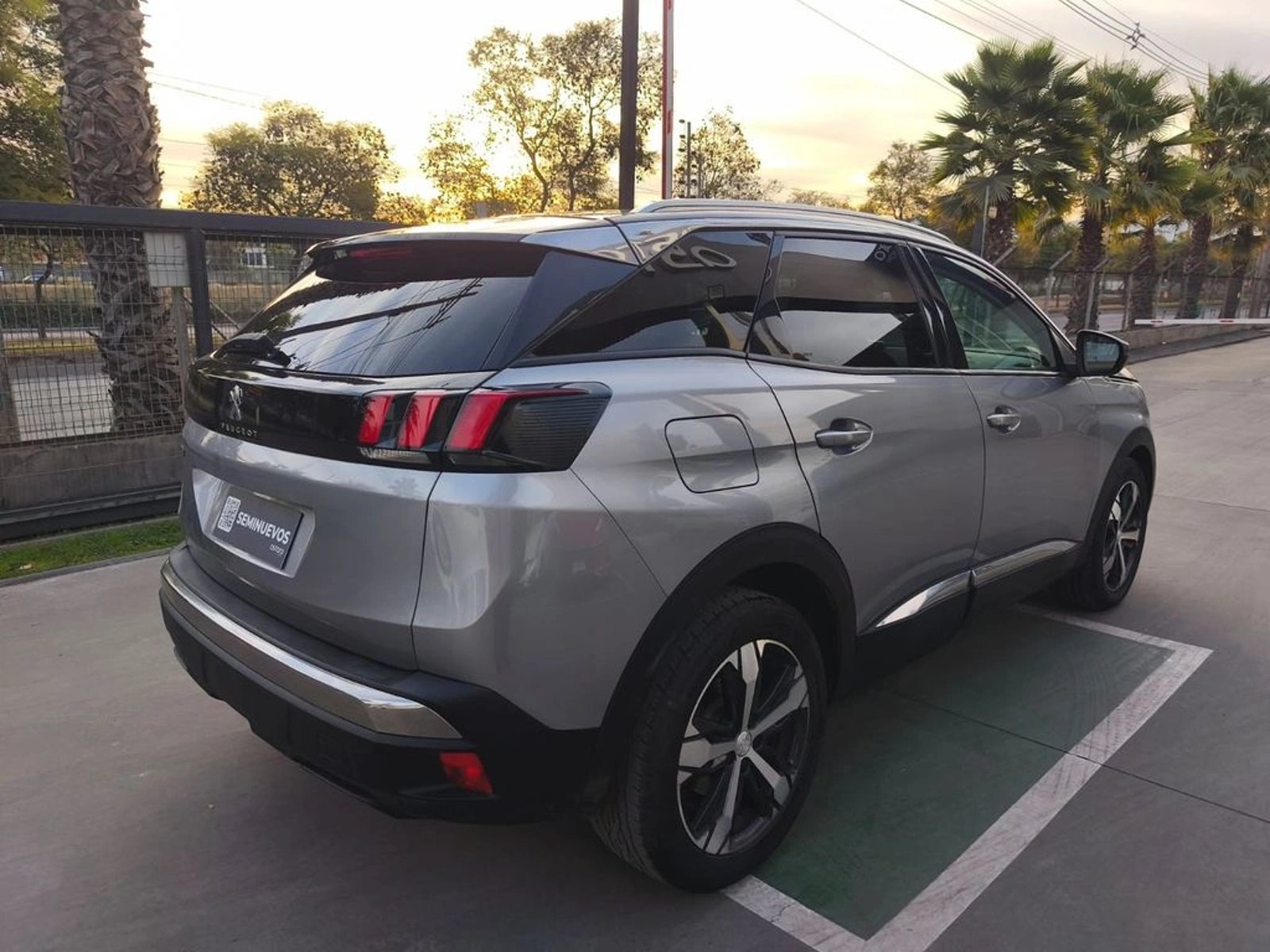 Peugeot 3008 ALLURE BLUEHDI 1.5 2019 - Imagen 6 de 20