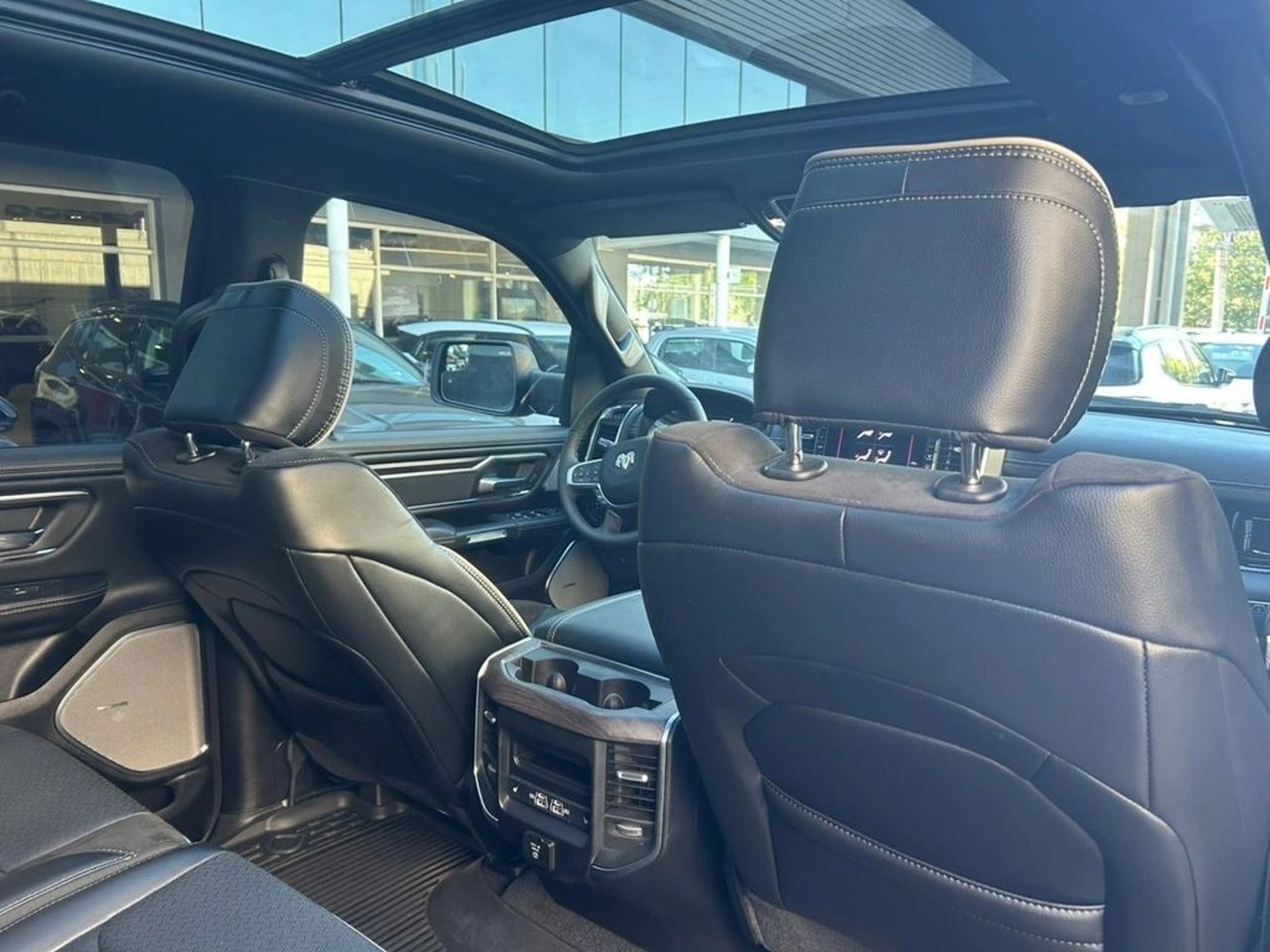 RAM 1500 2025 - Imagen 13 de 16