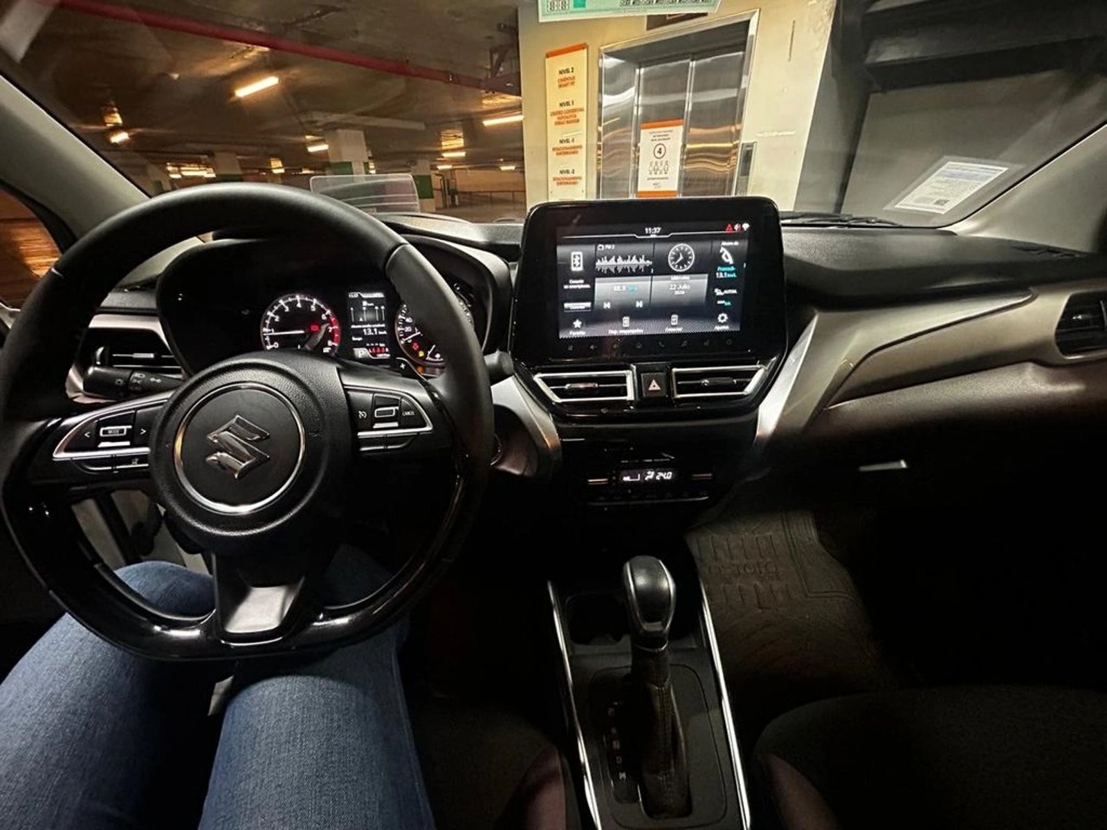 Suzuki FRONX 1.5 GLX AT HIBRIDO 2025 - Imagen 10 de 16