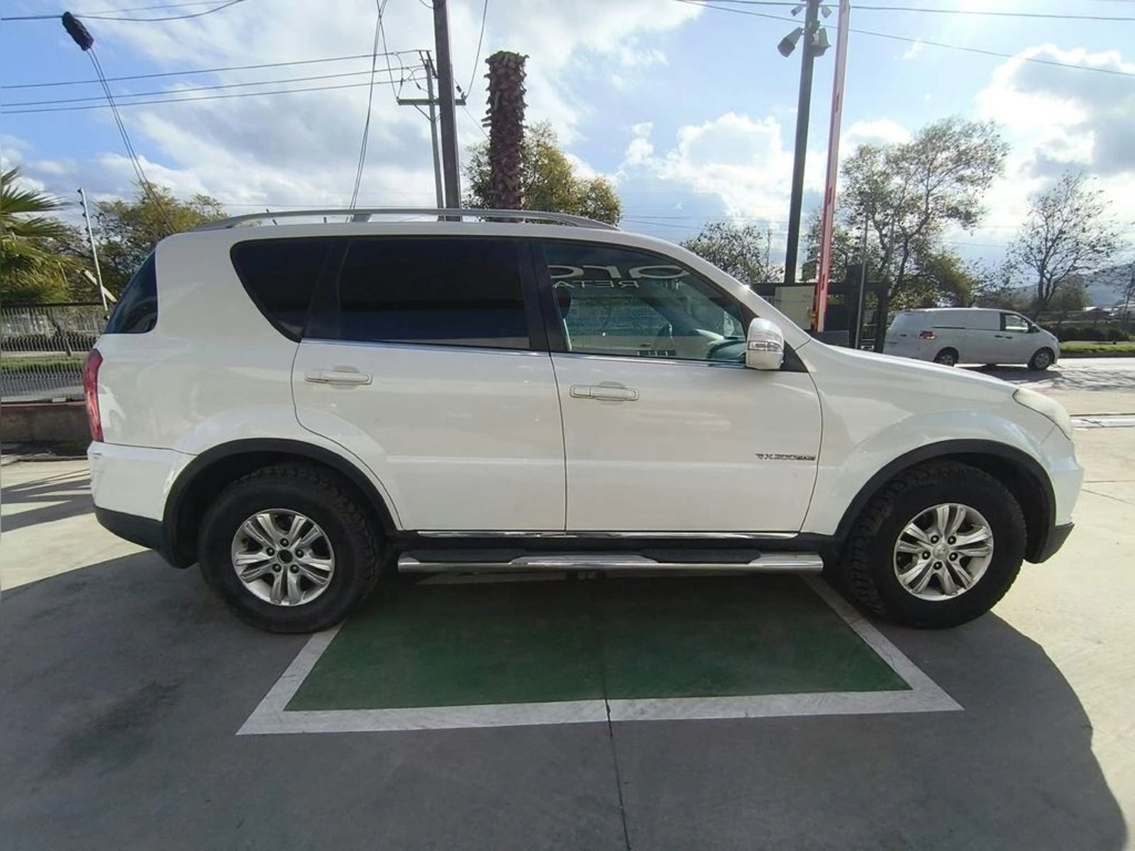 SsangYong REXTON 2.0 DIESEL 4X2 2014 - Imagen 5 de 20