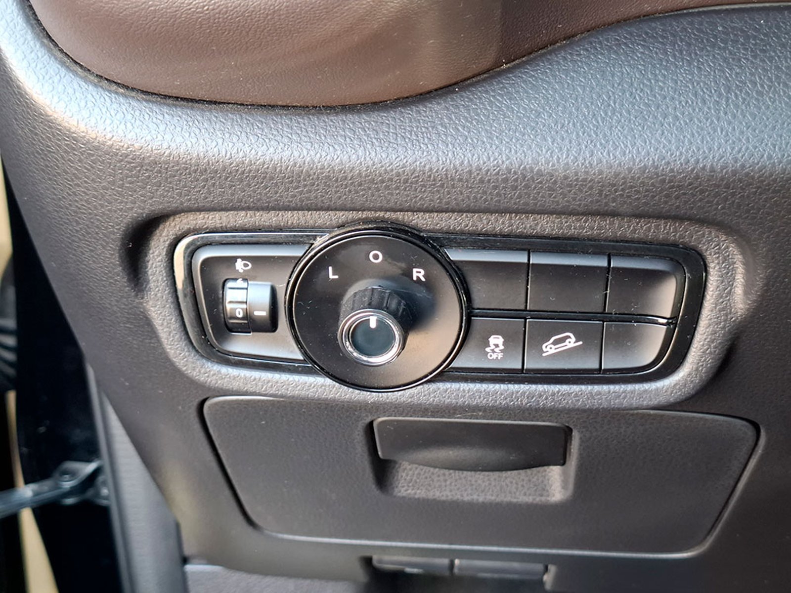 GAC Motor GS3 1.5 GB 4X2 MT 5P SUNROOF 2023 - Imagen 20 de 20