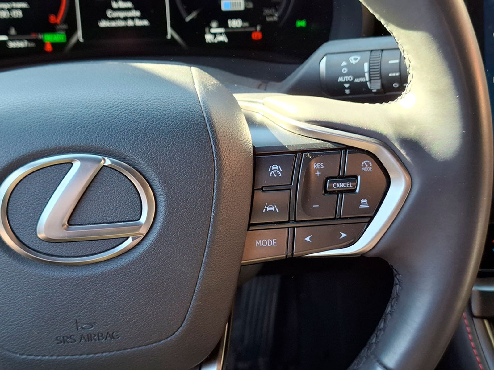 Lexus LBX HEV 1.5 AUT 2024 - Imagen 13 de 20