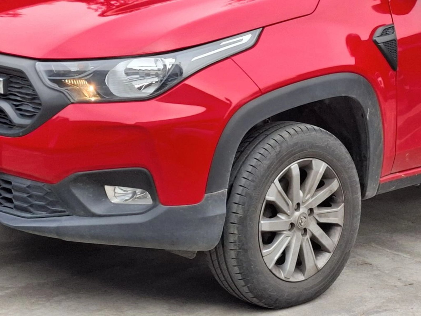 RAM 700 BIGHORN CD 1.4 2023 - Imagen 5 de 20
