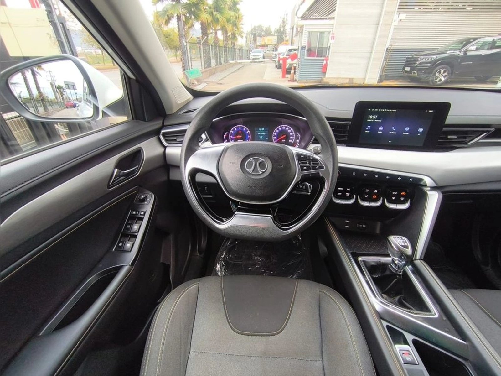 BAIC X35 1.5 COMFORT 2023 - Imagen 13 de 20
