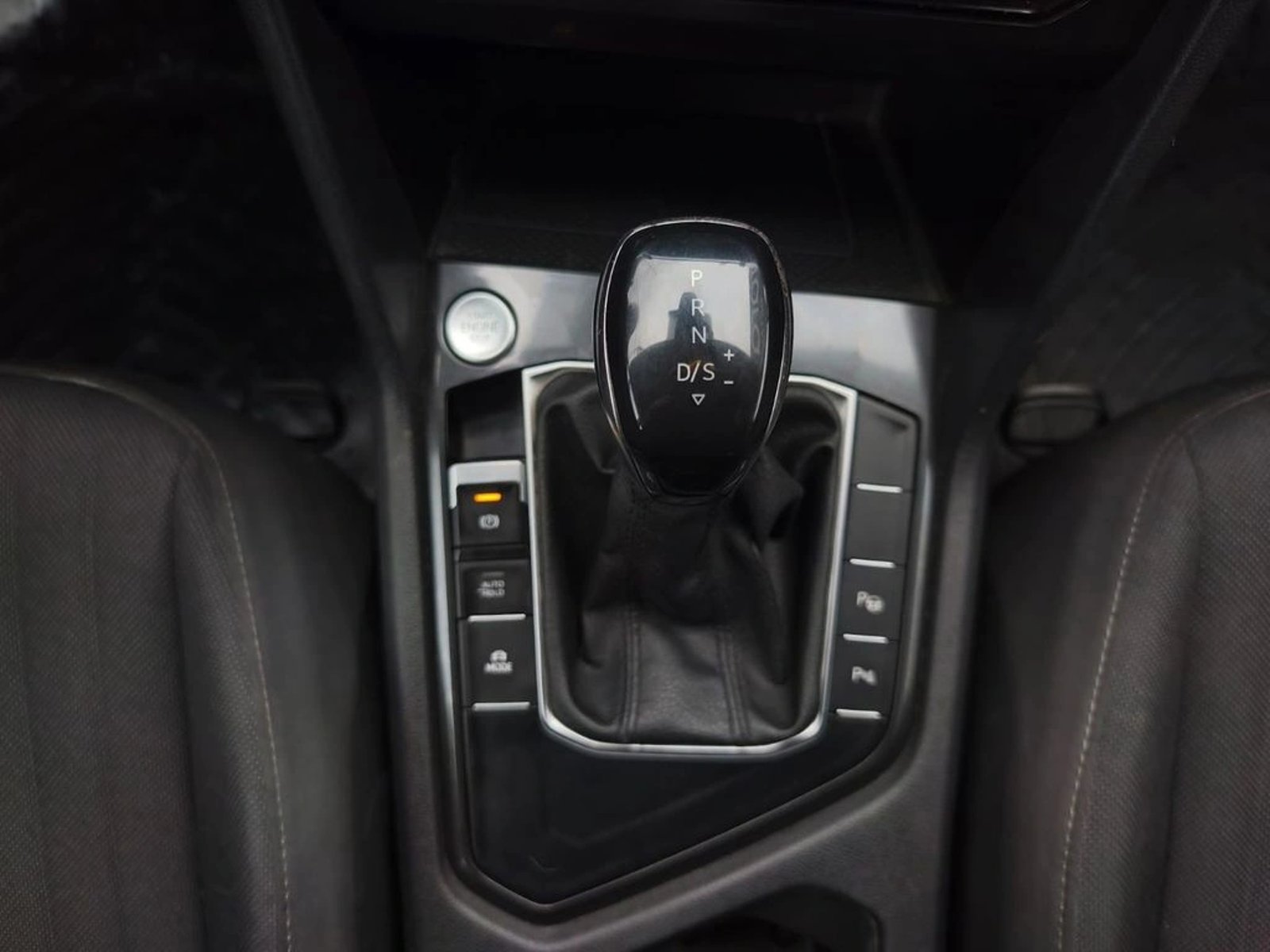 Volkswagen TIGUAN 1.4 TSI COMFORTLINE 7A 2022 - Imagen 20 de 20