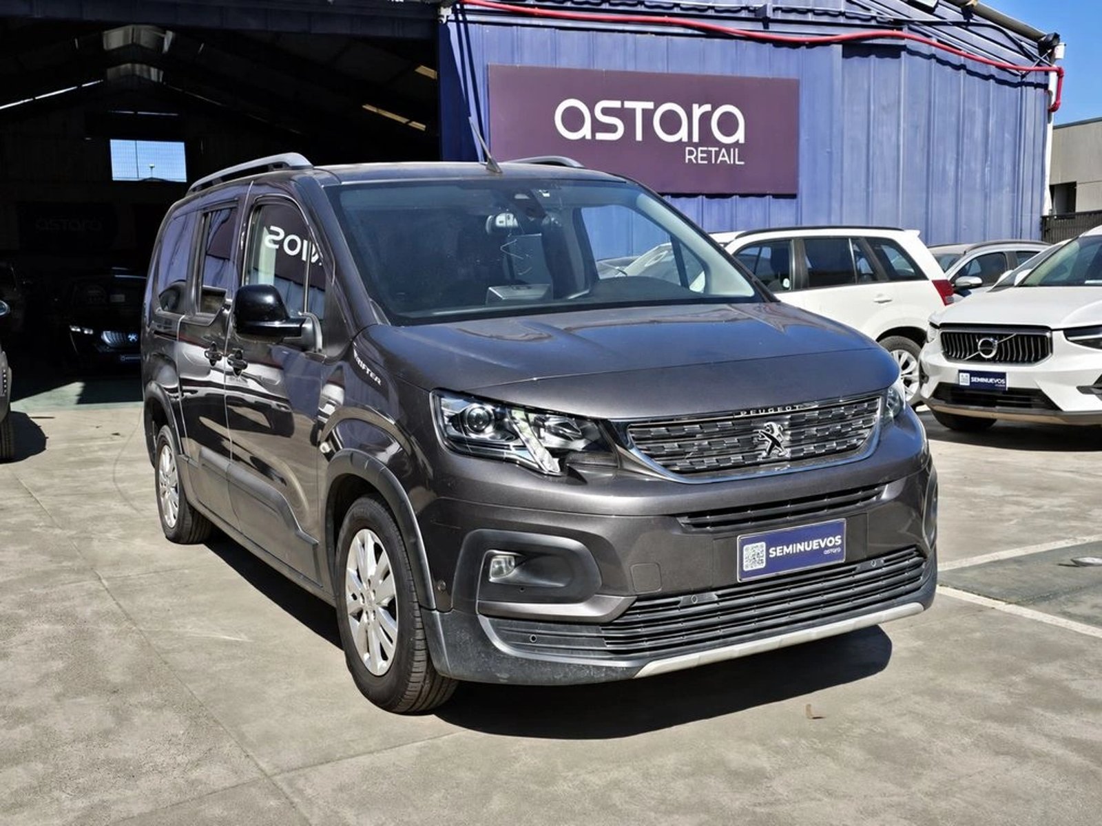 Peugeot RIFTER ALLURE BLUEHDI 1.6 2021 - Foto 3 de 20