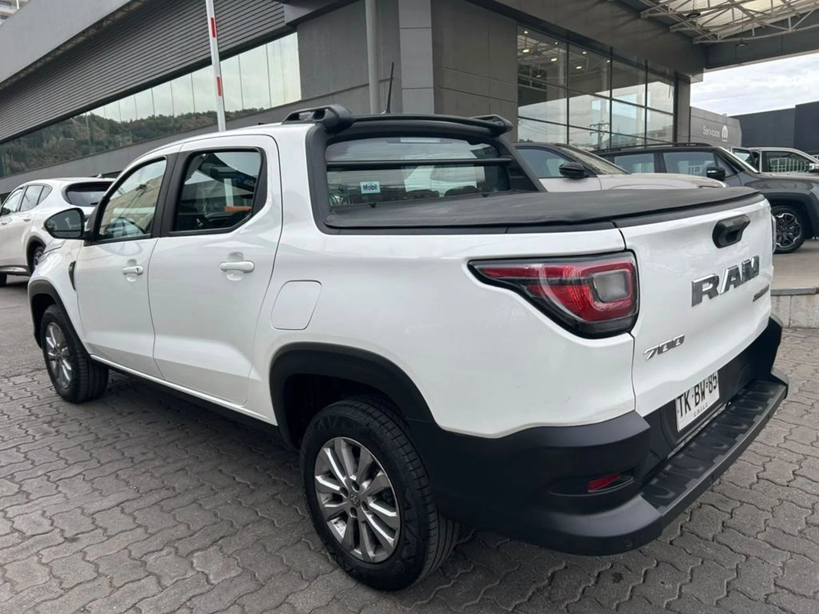 RAM 700 1.3 SLT CD MT 2024 - Foto 5 de 17