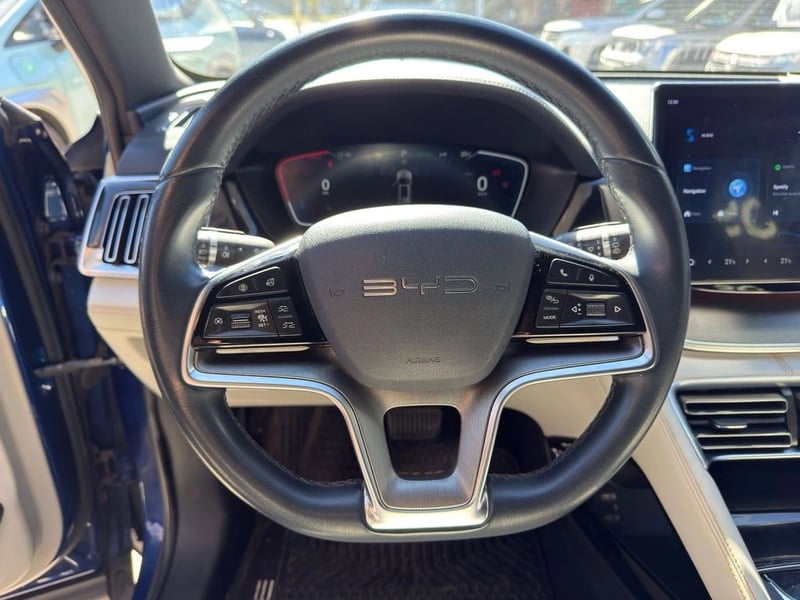 BYD SONG PLUS 0.0 GL AT 4X4 ELECTRICO 2024 - Imagen 13 de 19
