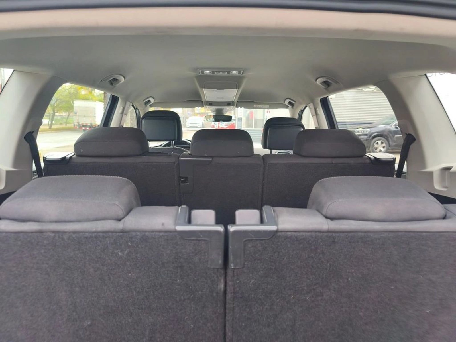 Volkswagen TIGUAN 1.4 TSI COMFORTLINE 7A 2022 - Imagen 9 de 20
