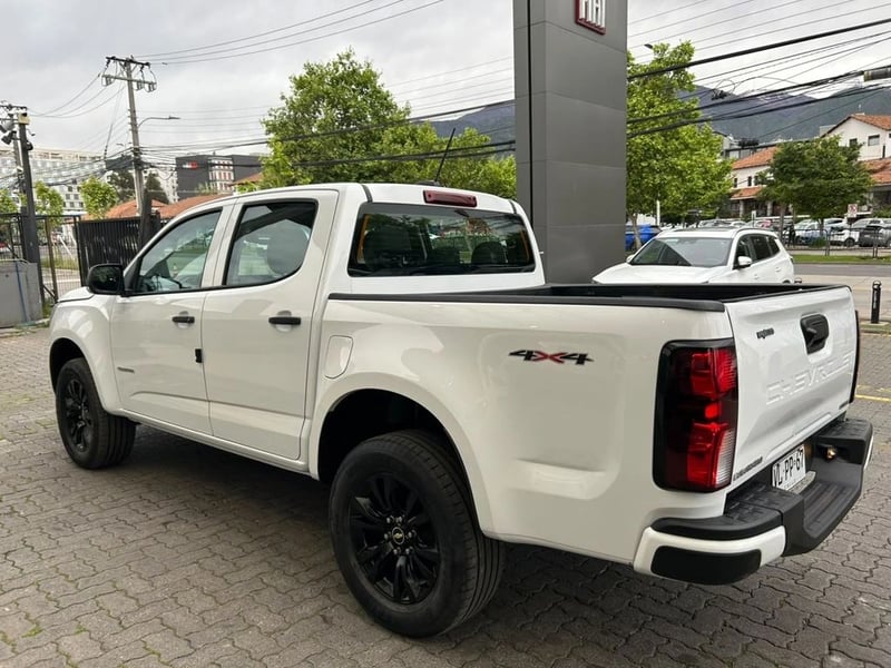 Chevrolet COLORADO DCAB 4P 4X4 2.8 TURBO DIESEL AUT 8 VEL 2026 - Imagen 6 de 15