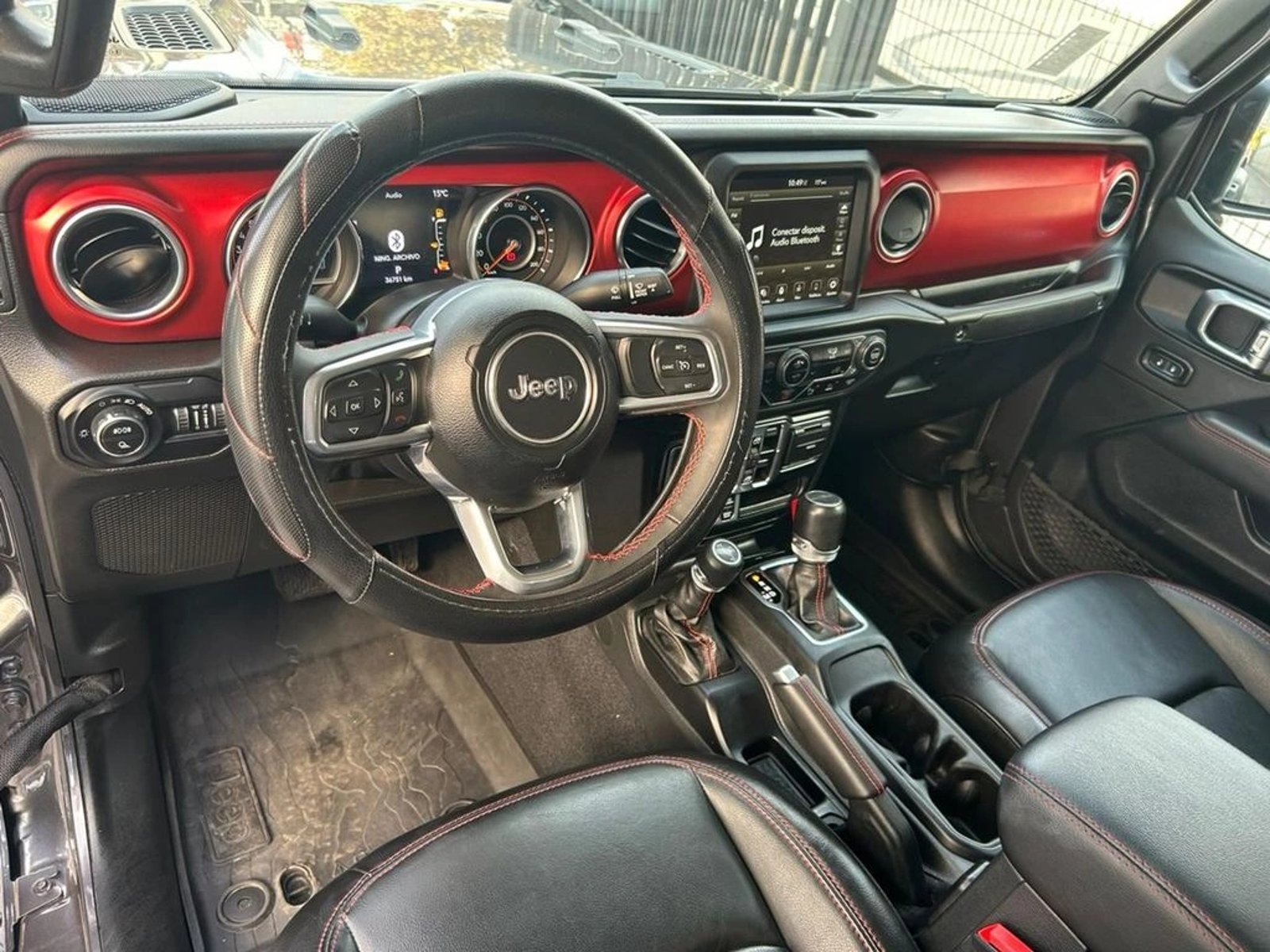JEEP GLADIATOR 2024 - Imagen 8 de 16