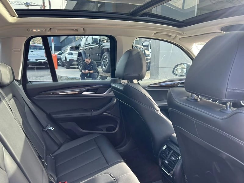 BMW X3 SDRIVE 4X2 20I 2.0 AT 2022 - Imagen 8 de 15